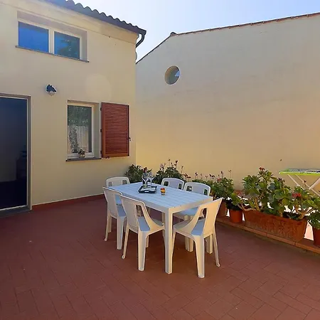 Villini Del Volterraio Rio dellʼElba